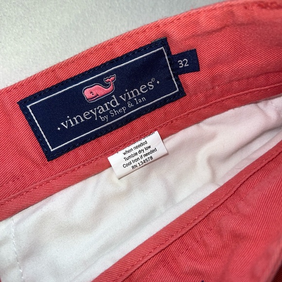 Vineyard Vines Shorts - Picture 3 of 3